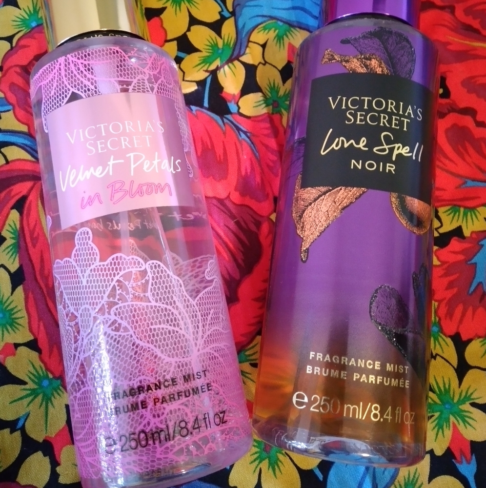 Two VS💕 mists